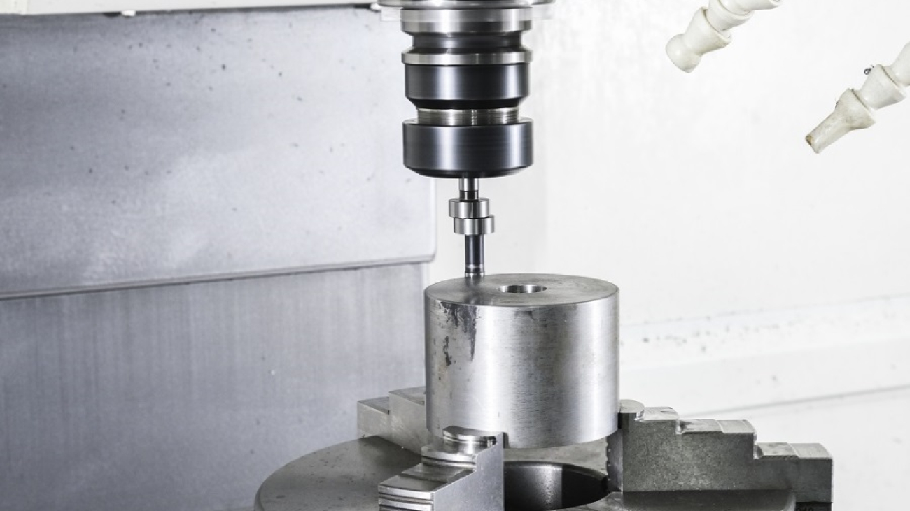 Cnc cam işleme tezgahlarında camı bağlamak için vantuz imalatı
